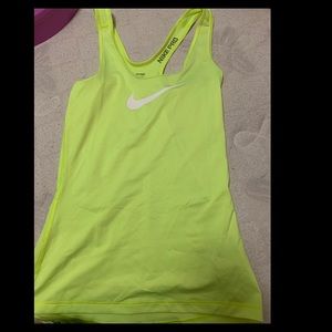 Nike Pro workout tee